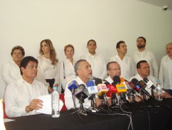 Sin favoritos para elecciones de año próximo dice Beltrones.