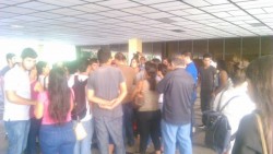 Estudiantes rechazados de la UAS piden una oportunidad para no perder el año