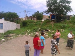 Exigen en Rincón del Parque, limpieza en área verde usada como basurero