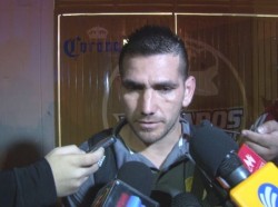 Raúl Enríquez dice que en casa deben ser invencibles y duele perder