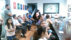Molestos se reúnen los papeleros con el Titular de SEDECO por la Falta de material para armar los paquetes escolares