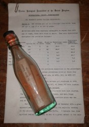 Encuentran un extraño mensaje en una botella tirada al mar hace 108 años...