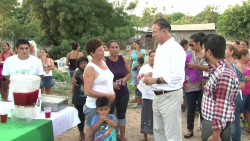 El Diputado Federal Electo Quirino Ordaz se reúne con habitantes de la invasión Villa Tutuli