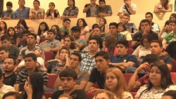 Dialogan autoridades y estudiantes de la U de O.