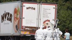 Cerca de 50 inmigrantes mueren en Austria asfixiados en un camión...