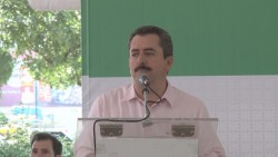 Beneficia alza de dólar al turismo y hortícola.