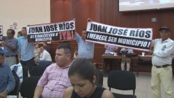 Llegan al congreso habitantes de juan José ríos, piden se de tramite para la creación de un nuevo municipio