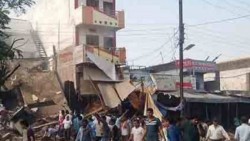 Explosión de gas en restaurante de la India deja 82 muertos