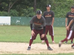 Tomateros trabajo en el estadio del Parque EME