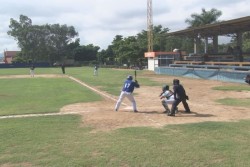 Lagunas saca el juego a STASAC en la Campesina