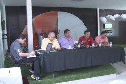 "Bull Terrie" Soberane y "Milhoras", inmortales