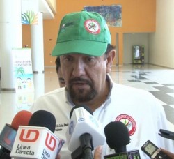 México tiene un gran reto: reinvertir la balanza comercial: Senador Manuel Cota.