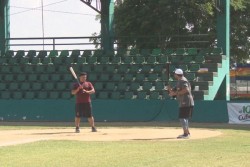 Rodrigo López y Castillo al campamento guinda