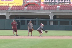 Tomateros y Venados estrenan nuevo estadio