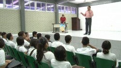 Realizan platica de bulling en COBAES 37