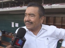 Voto de confianza a Benjamín Gil con Tomateros