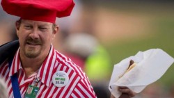 Hallan ADN humano en un 2% de los hot dog en EU