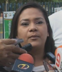 La vinculación de estudiantes con empresas, fortalece su formación académica: América Lizárraga