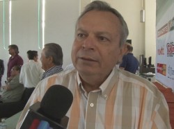 Mario Andriolo repite de coach de Caballeros