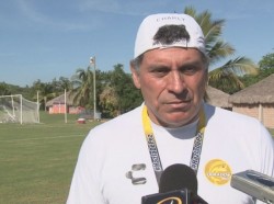 Luis Fernando Suarez DT de Dorados ya espera al campeón de la Copa MX