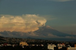 Desarrollan prototipo satelital para analizar el volcán Popocatépetl