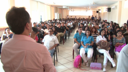 Imparte Martín Heredia Conferencia "Cazadores de Sueños" en la UNIP