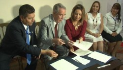 Firman convenio en la UPSIN con la Universidad de Arizona.