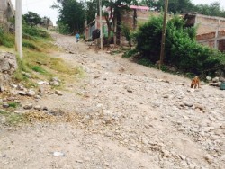 Piden reparación de las calles del sector Vista Hermosa