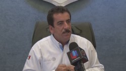 Responde el delegado del ISSSTE a reclamos en manifestación de trabajadores