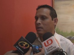 Este lunes cuadrangular de futbol en el "U"