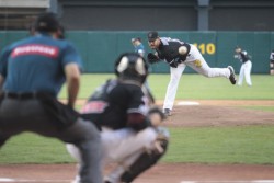 Tomateros gana serie a Naranjeros