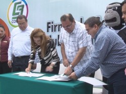Caballeros de Culiacan  firma convenio con el COBAES