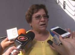 Reconoce Claudia Morales, trayectoria de Imelda Castro