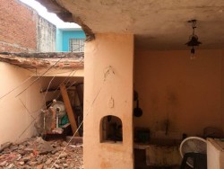 Se registra otro derrumbe; Ahora en una vivienda