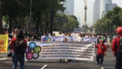 Marchan personas con discapacidad para exigir igualdad en el DF