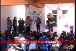 Se suma el Colegio México al Regalo de Alegría 2015