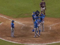 Charros derrota 10-7 a Tomateros en 12 entradas
