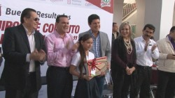 Entrega Ayuntamiento de Culiacán computadoras.