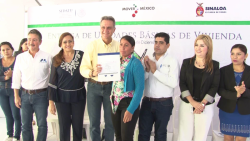 Entregan Certificados de unidades básicas de vivienda a comunidades de la zona rural