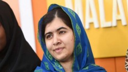 Malala condena los comentarios 'llenos de odio' de Donald Trump