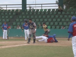 Padres a semifinales de la JAPAC de segunda