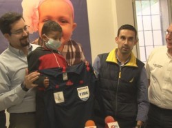 Deportistas apoyan subasta para GANAC
