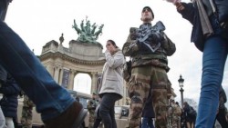 Francia activa dispositivo de seguridad para Año Nuevo