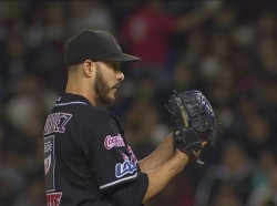 El pitcher guinda Danny Rodríguez es rerfuerzo