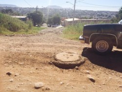 Calles en pésimo estado en la colonia Adolfo López Mateos