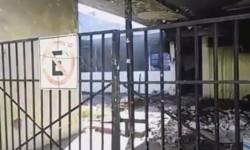 Incendio en casa abandonada en el centro.