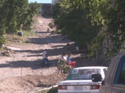 Calles en la Colonia Progreso en mal estado, piden que las raspen