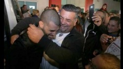 Miami recibe al primer grupo de cubanos varados en Costa Rica