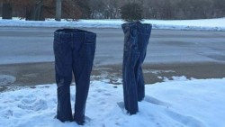 Congelar los pantalones en plena calle está de moda en Minneapolis