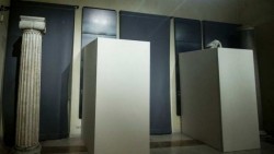 Italia cubre estatuas con desnudos durante visita del presidente iraní